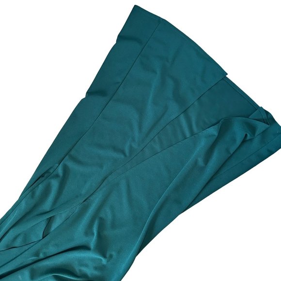 Windsor Green sleeveless sweetheart neckline formal gown woman’s medium, 1510 - Picture 6 of 9